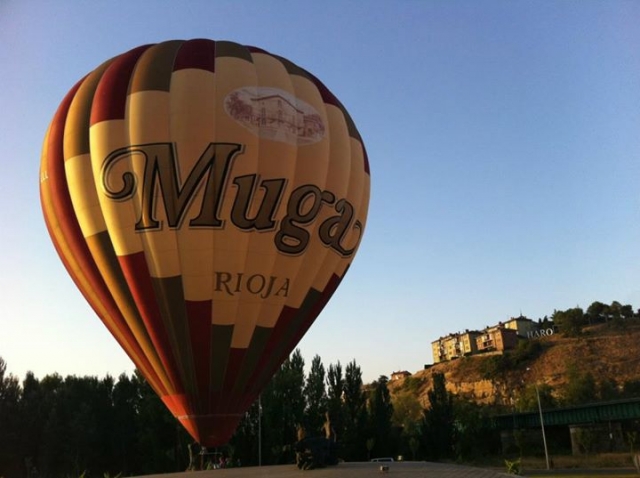 globo en la bodega.jpg